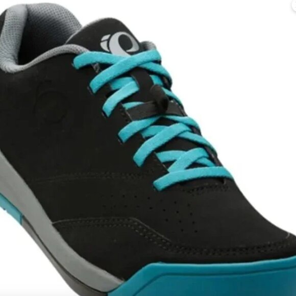 NEW in box. Size 5. Never worn. Color: Black/Mountain/Mirage - Picture 3 of 3